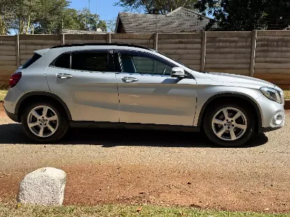 Picture of Mercedes Benz GLA180 2017