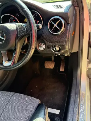 Picture of Mercedes Benz GLA180 2017