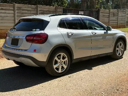 Picture of Mercedes Benz GLA180 2017