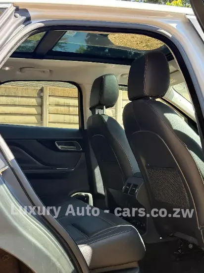 Picture of Jaguar F Pace 2017