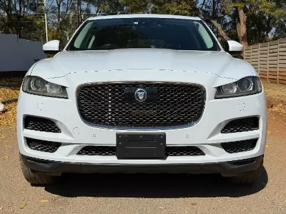 Picture of Jaguar F Pace 2017