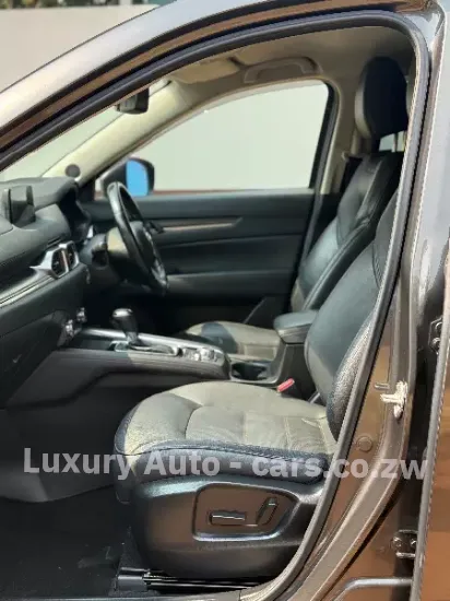 Picture of Mazda CX-5 2018