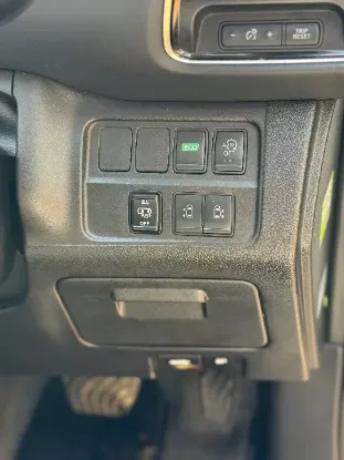 Picture of Nissan Serena 2017