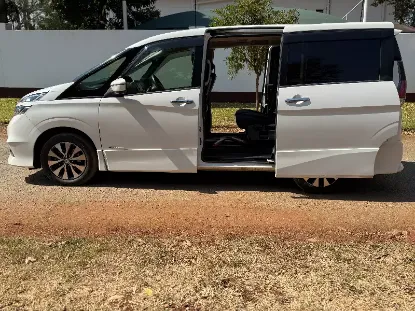 Picture of Nissan Serena 2017