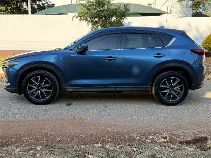 Picture of Mazda CX-5 2017