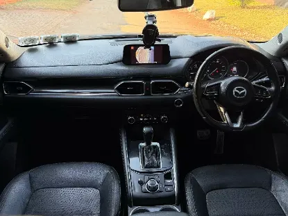 Picture of Mazda CX-5 2017