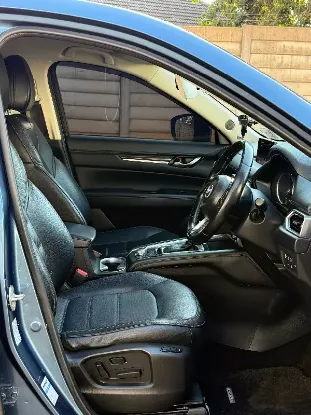 Picture of Mazda CX-5 2017