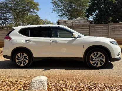 Picture of Nissan X-Trail 2017
