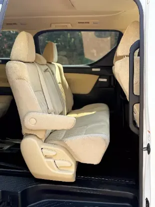Picture of Toyota Alphard 2018