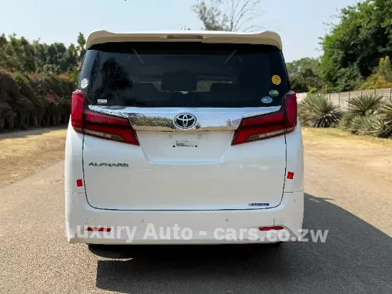Picture of Toyota Alphard 2018