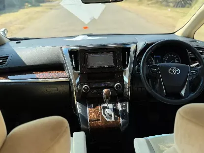 Picture of Toyota Alphard 2018
