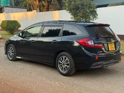 Picture of Honda Jade 2015