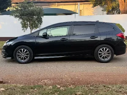 Picture of Honda Jade 2015