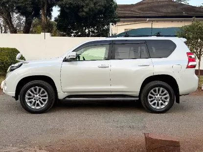 Picture of Toyota Prado 2016