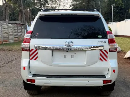 Picture of Toyota Prado 2016