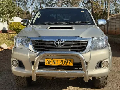 Picture of Toyota Hilux 2012