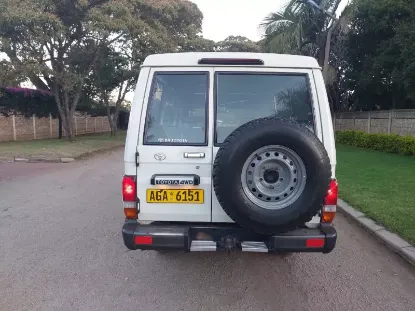 Picture of Toyota Land Cruiser 2016