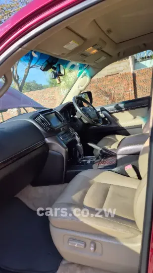 Picture of Toyota Land Cruiser 2008