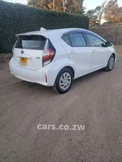 Picture of Toyota Aqua 2018