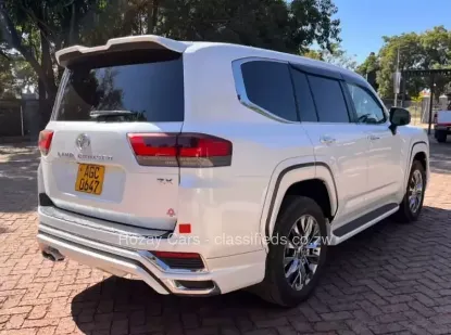 Picture of Toyota Land Cruiser 2025