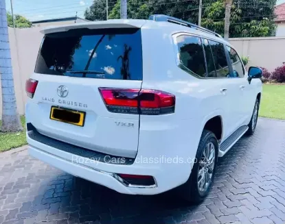 Picture of Toyota Land Cruiser 2025