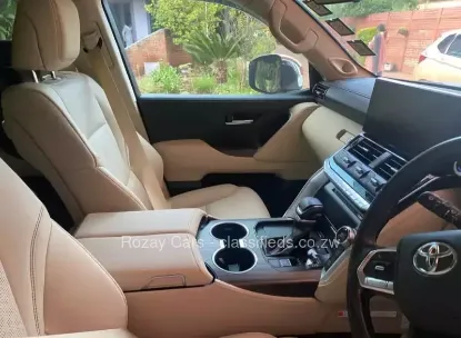 Picture of Toyota Land Cruiser 2025