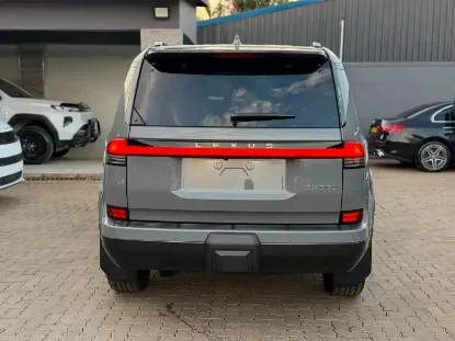 Picture of Lexus GX550 2025