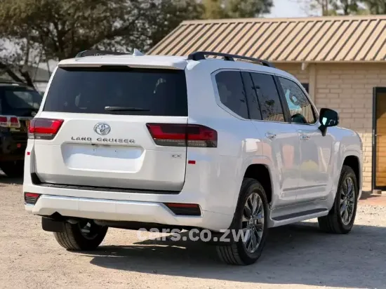 Picture of Toyota Land Cruiser 2024