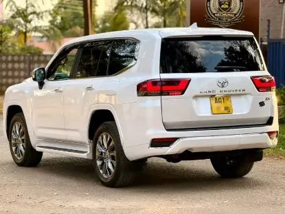 Picture of Toyota Land Cruiser 2024