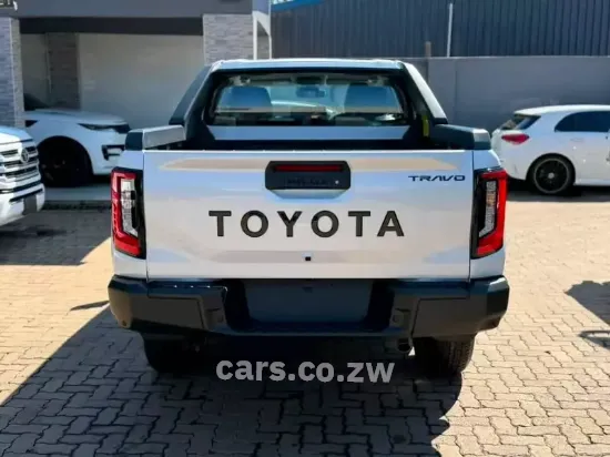 Picture of Toyota Hilux 2026