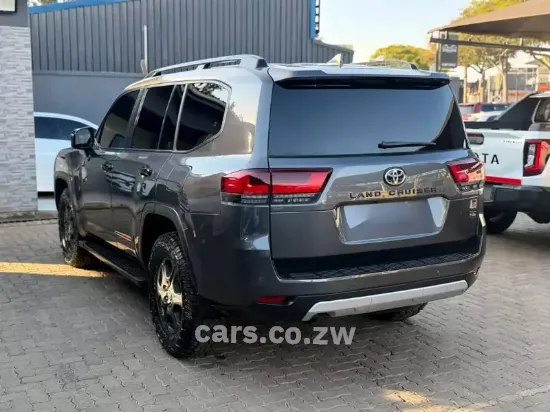 Picture of Toyota Land Cruiser 2024