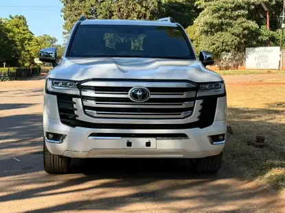 Picture of Toyota Land Cruiser 2025