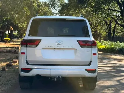Picture of Toyota Land Cruiser 2025
