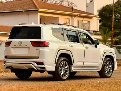 Picture of Toyota Land Cruiser 2025