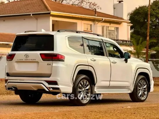Picture of Toyota Land Cruiser 2025