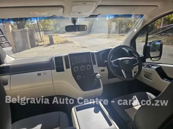 Picture of Toyota Quantum 2023