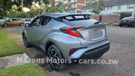 Picture of Toyota C-HR 2017