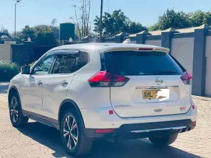 Picture of Nissan X-Trail 2018