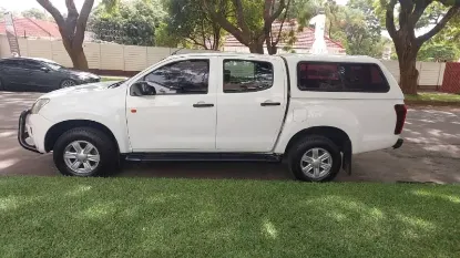 Picture of Isuzu KB250 2015