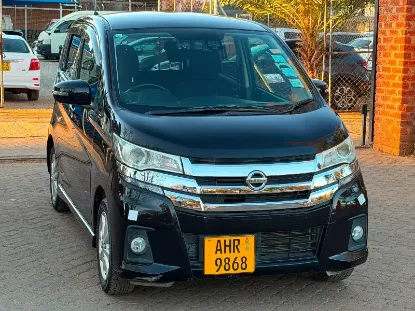 Picture of Nissan 2017