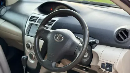 Picture of Toyota Belta 2008