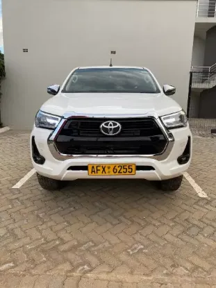 Picture of Toyota Hilux 2017