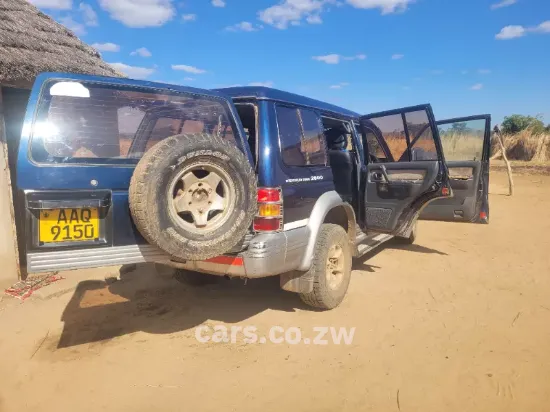 Picture of Mitsubishi Pajero 1996