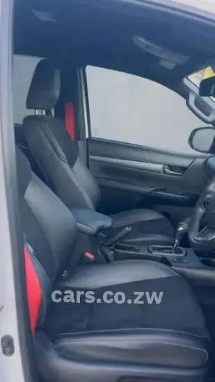 Picture of Toyota Hilux 2024