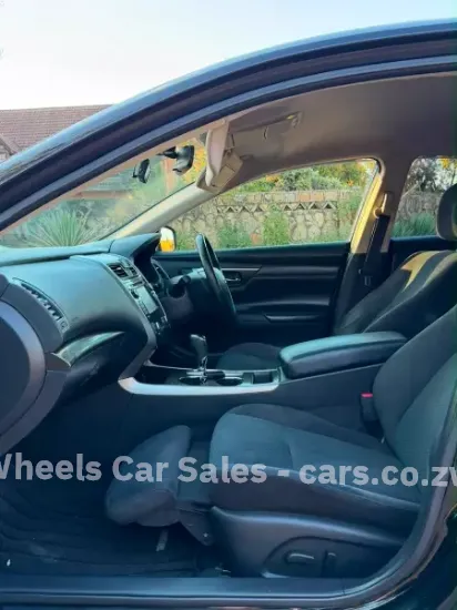 Picture of Nissan Teana 2018