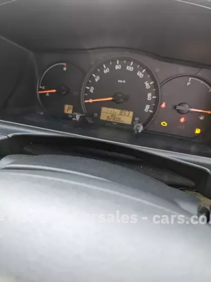 Picture of Toyota Quantam 2017