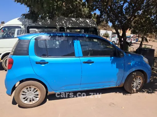 Picture of Toyota Passo 2016