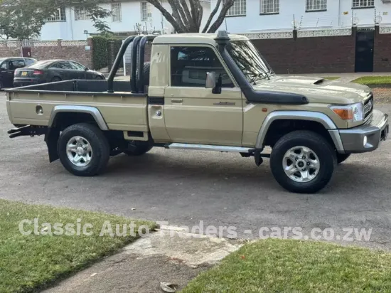 Picture of Toyota Land Cruiser 2018