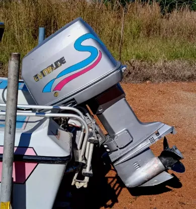Picture of Ebago Hull with Evinrude 175 Motor Ebago Hull with Evinrude 175 Motor 2016