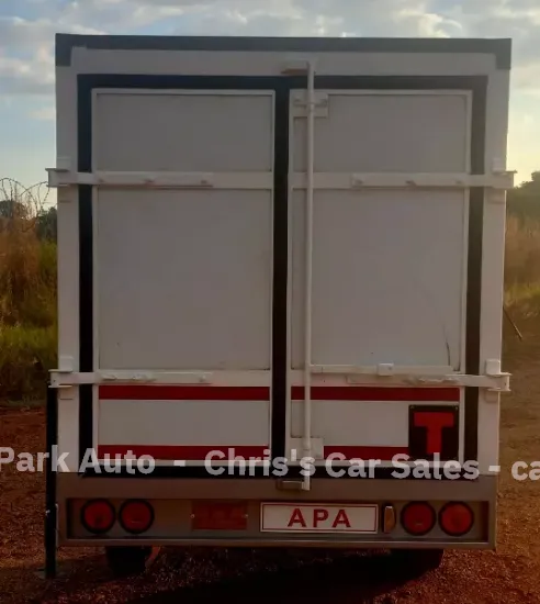 Picture of M & m coachworks 2003